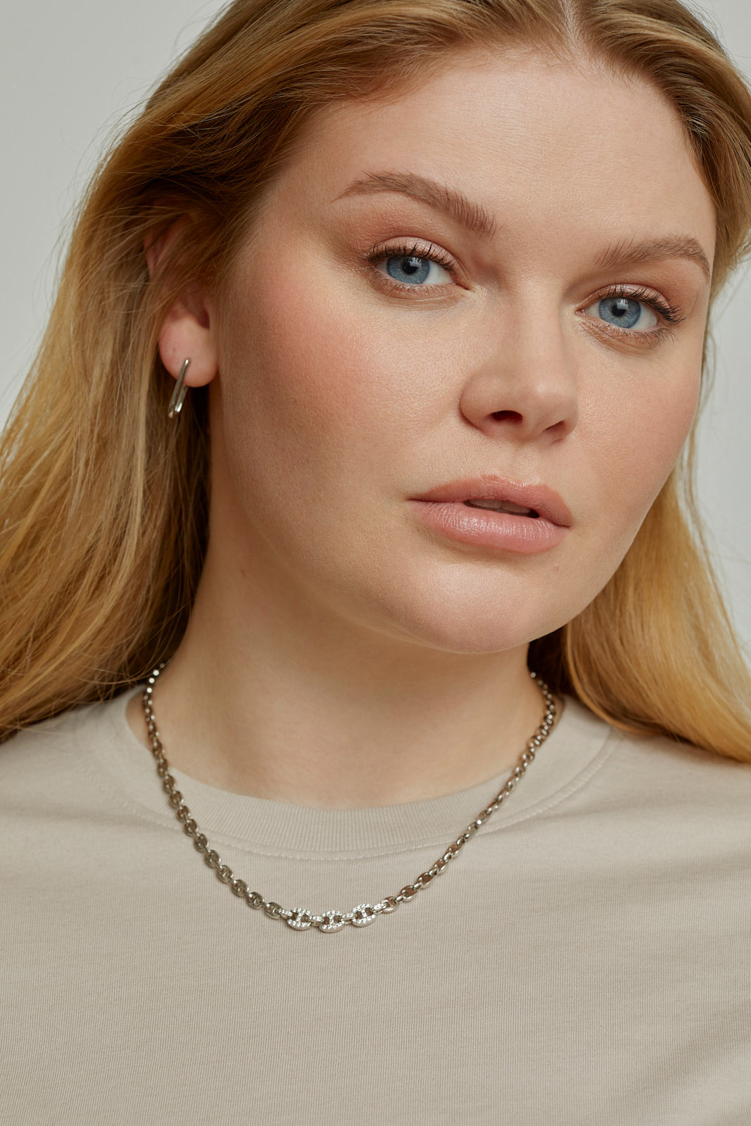 B-GIRL CHAIN