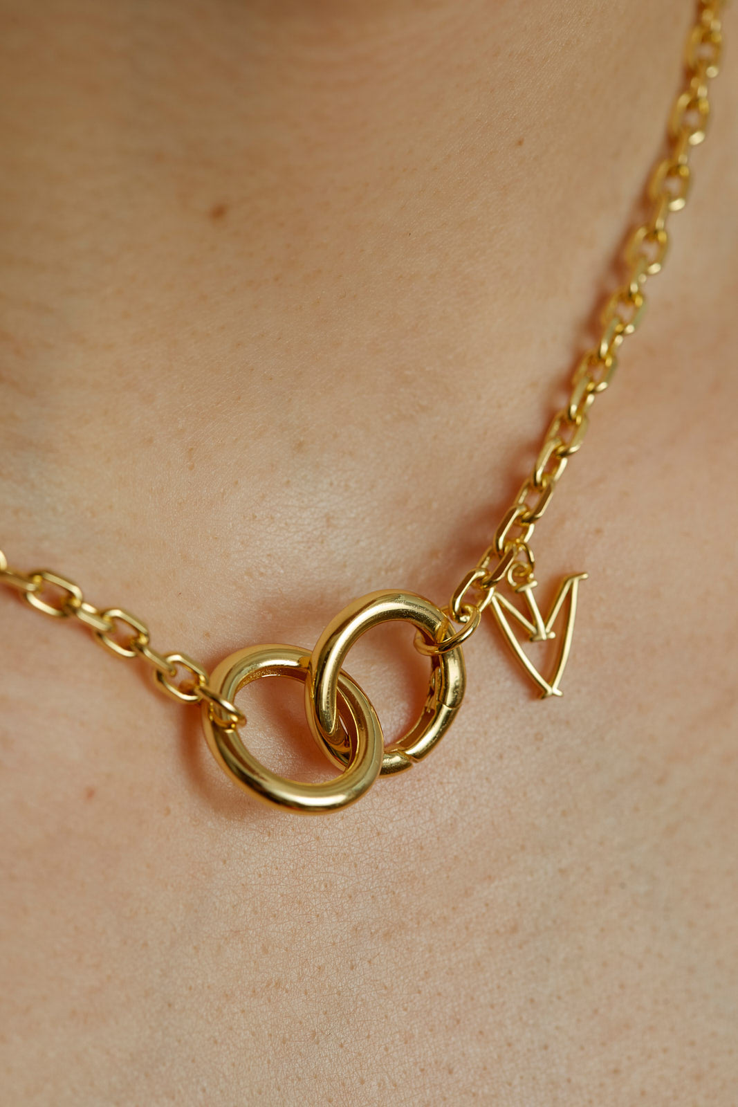 TWIN CHAIN