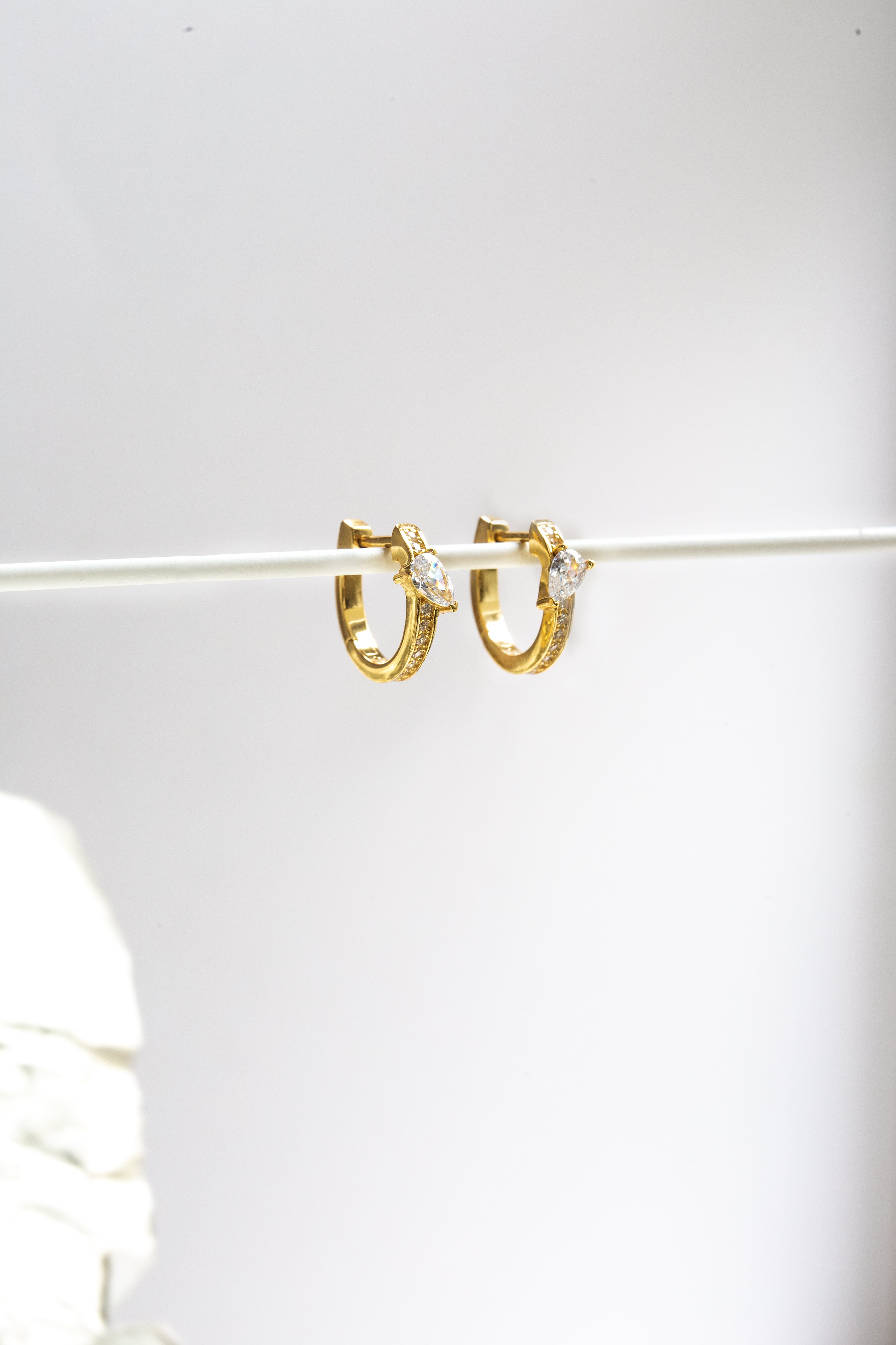 Stella Earring / Single